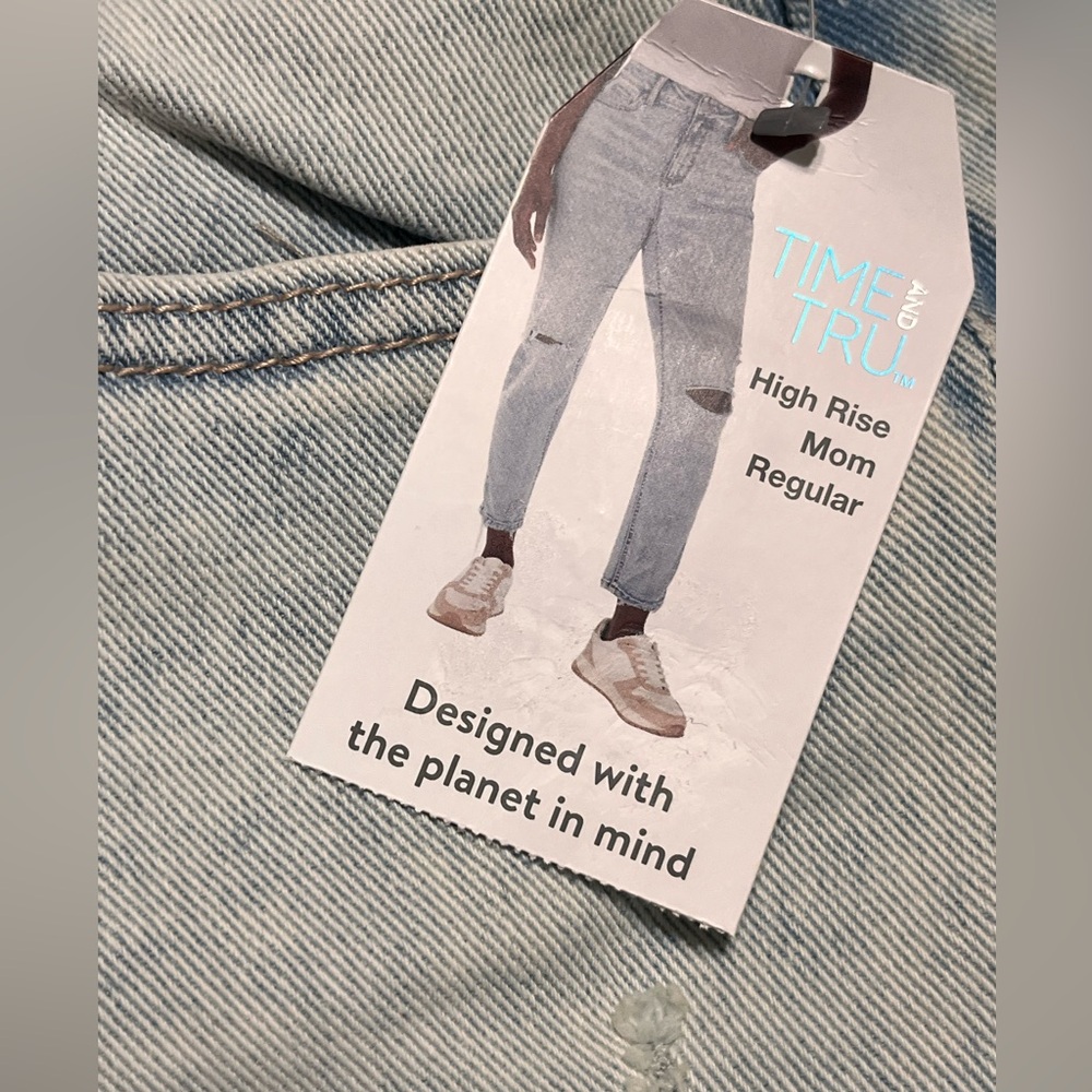 Time and Tru High Rise Jeans - Picture 3 of 10